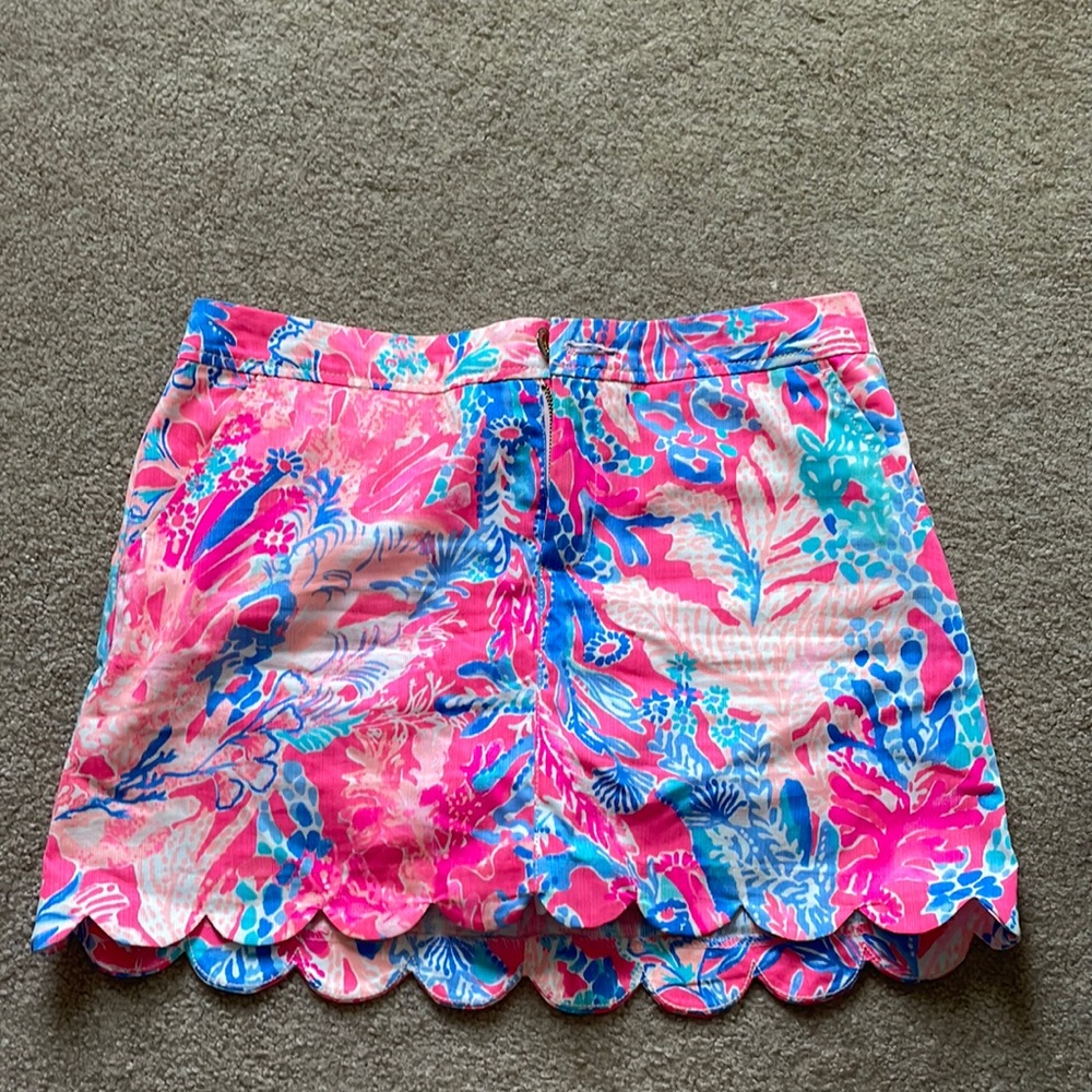 Lilly Pulitzer Scallop Skort - Size 4
